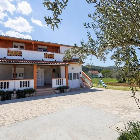 Torina Pa Man - One Bedroom With A Sea View A1