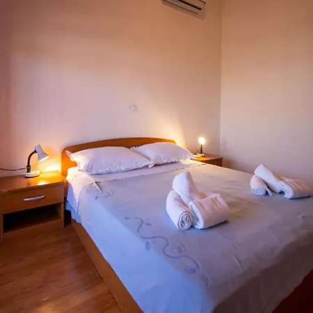 Torina Pa Man - One Bedroom With A Sea View A1 Pašman