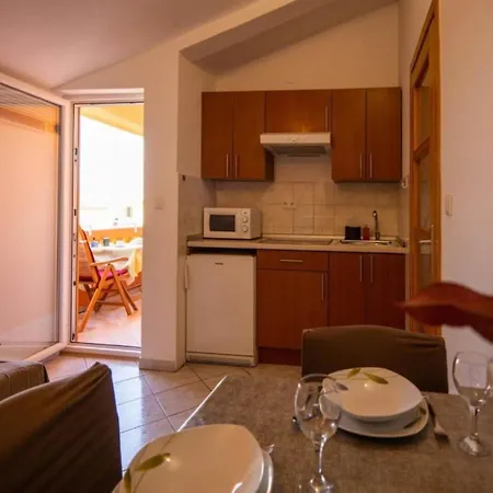 Torina Pa Man - One Bedroom With A Sea View A1 Pašman